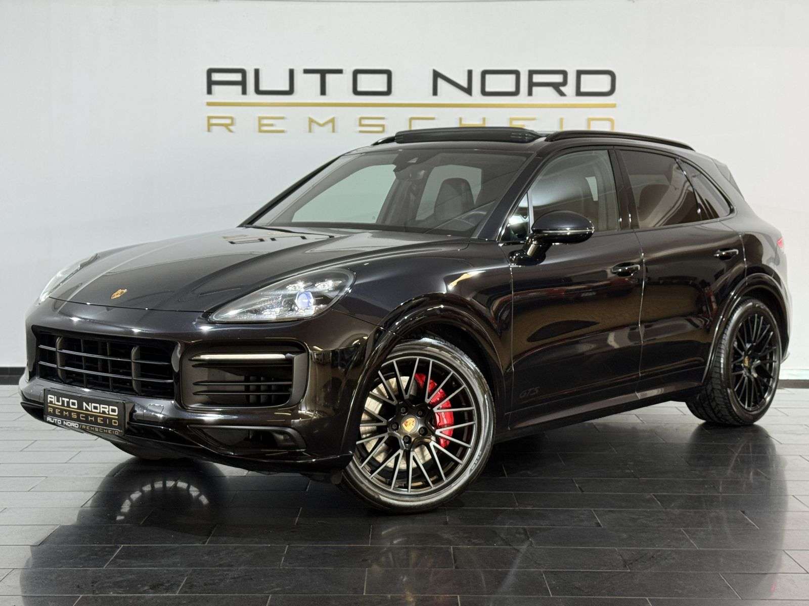 Second hand Porsche Cayenne Turbo