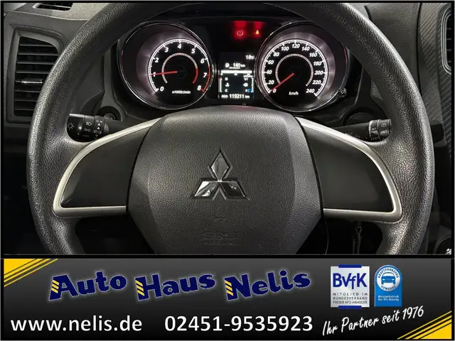 Mitsubishi Asx view 11