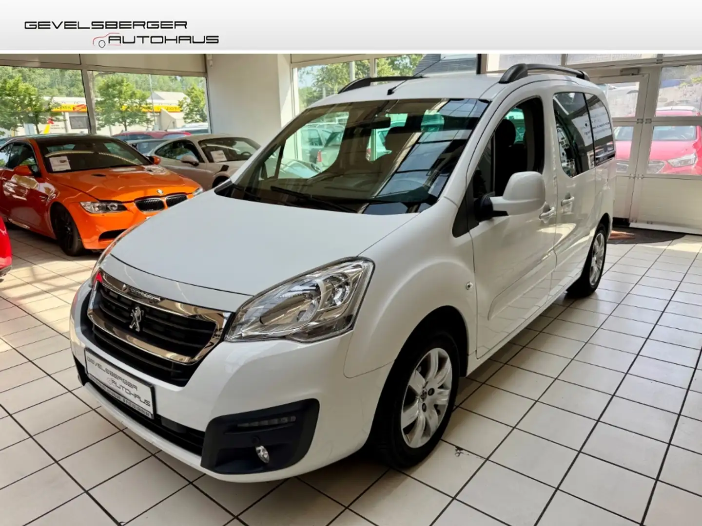 Peugeot Partner Tepee Allure 1.2 PureTech 110*Scheckheft*1.Hand Wit - 1