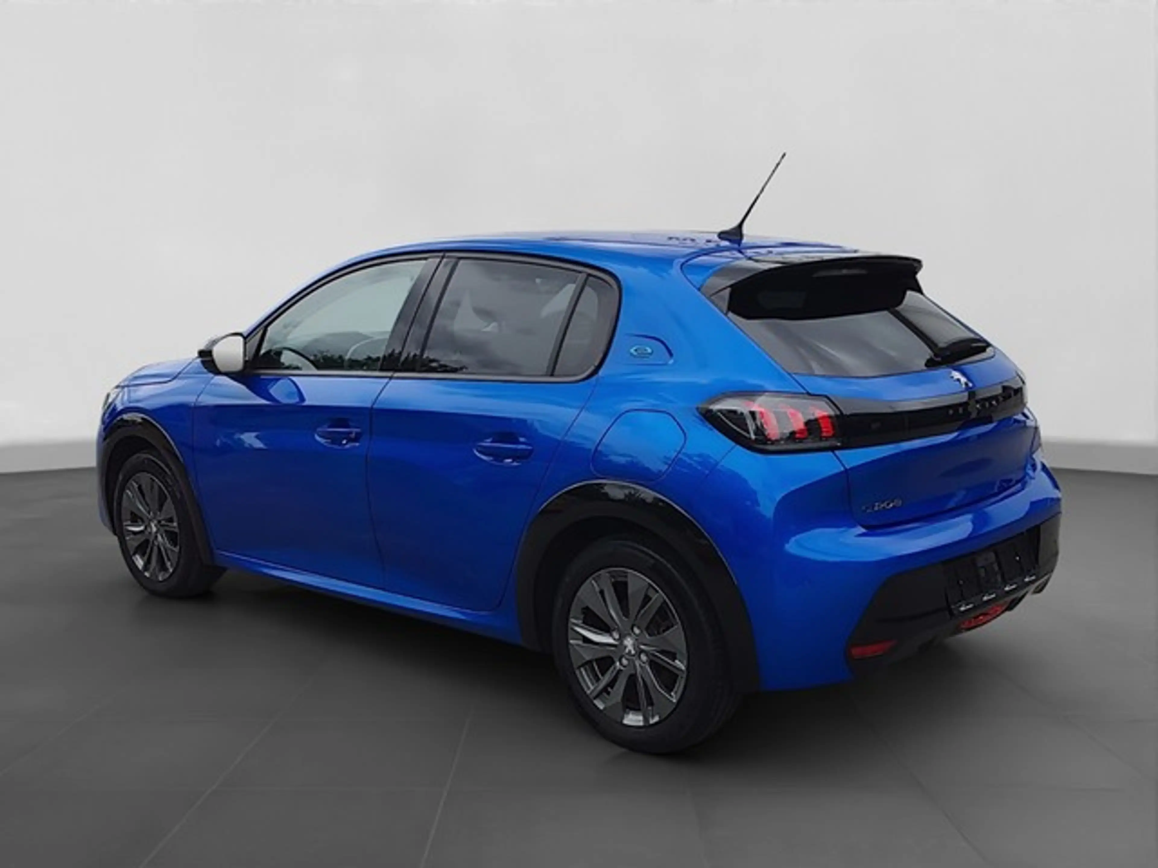Peugeot e-208 Allure SHZ PDC KLIMAAT e- Allure — photo 3