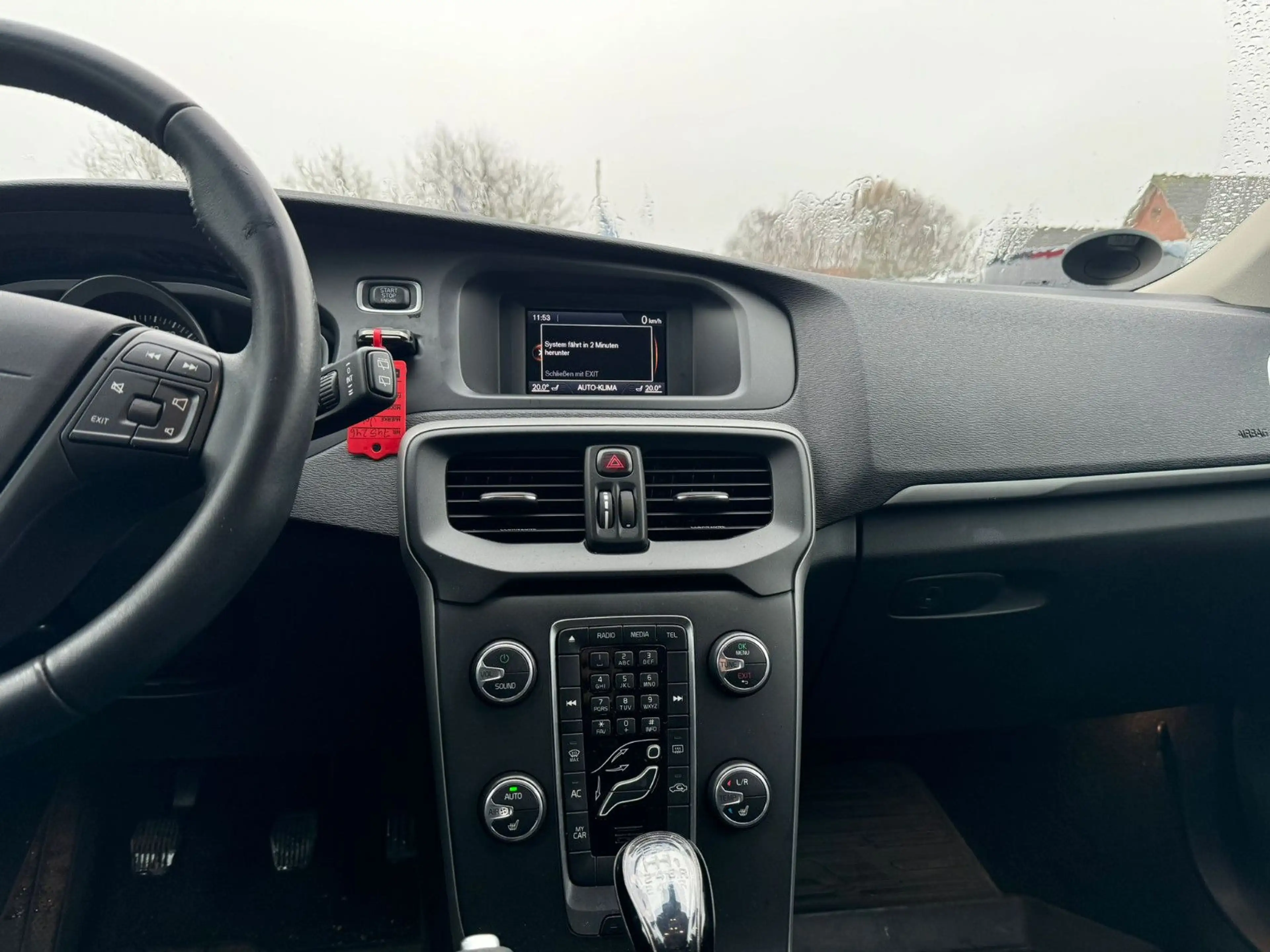 Volvo V40 HU+SERVICE NEU/TEMPOMAT/KLIMA/SH/BC — photo 13
