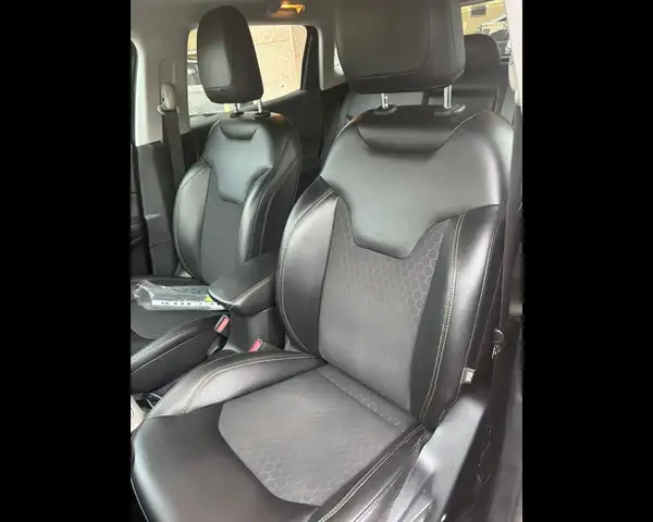Jeep Compass view 13