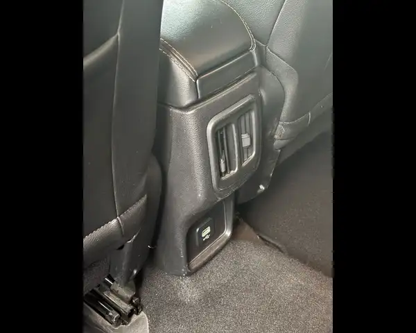 Jeep Compass view 11
