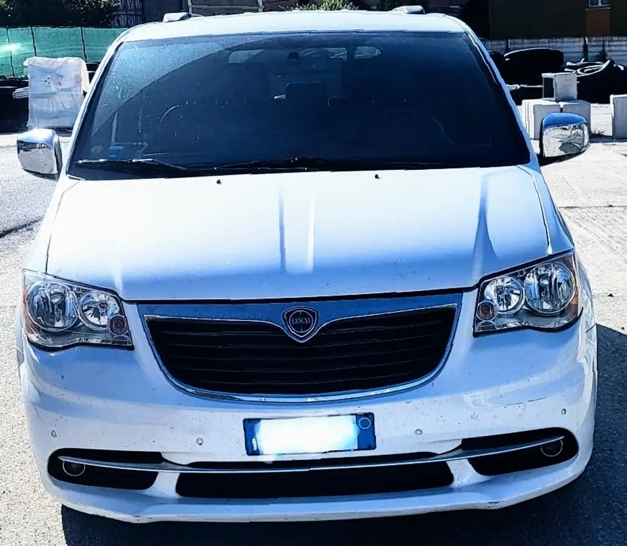 Lancia Voyager Voyager V 2.8L S 177cv auto Bianco - 2