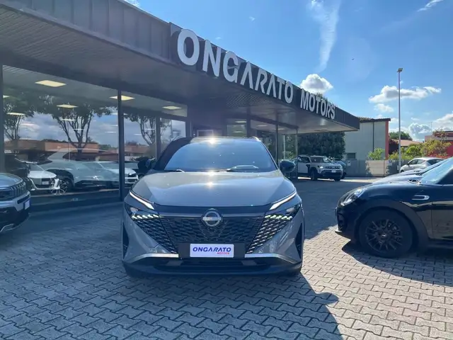 Nissan Qashqai view 2