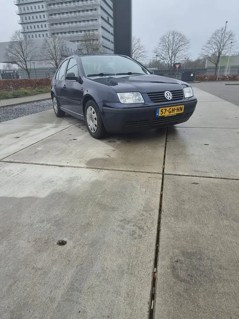 Volkswagen Bora 2.0 Trendline Blauw - 2
