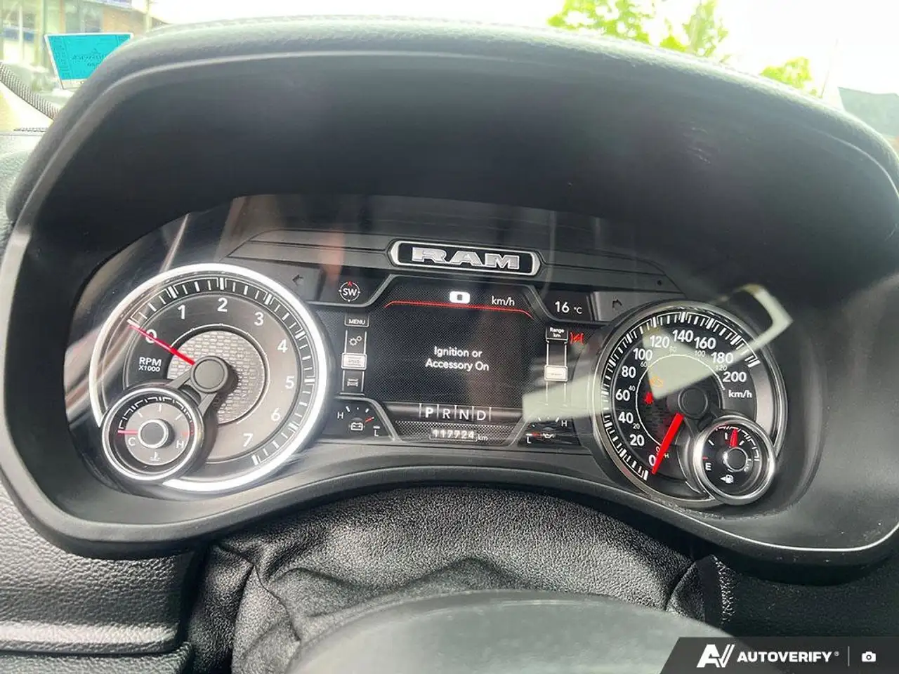 RAM 1500 снимка RAM 1500