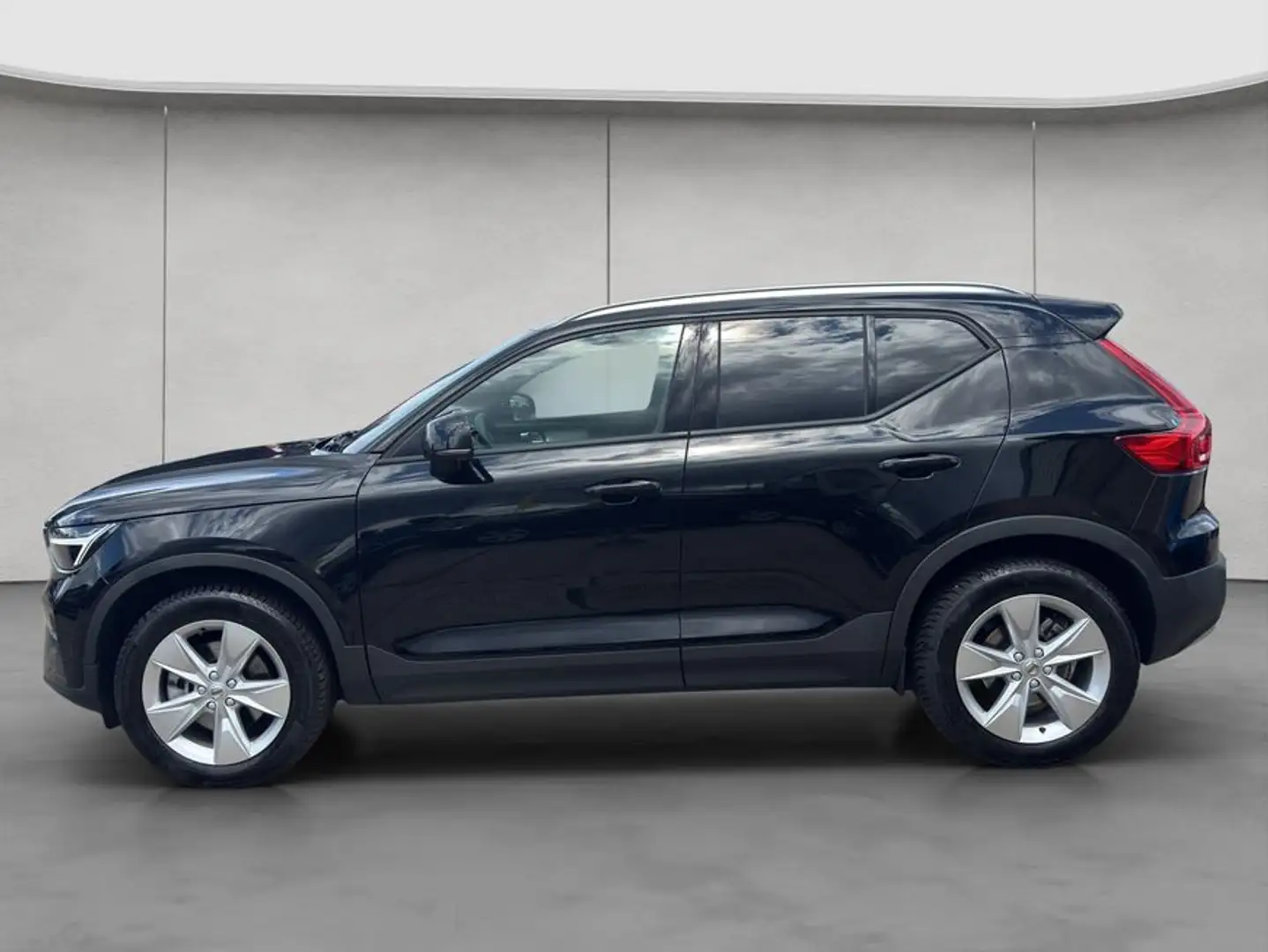 Volvo XC40 XC40 B3 DKG LED Google-Maps Kamera PDCv+h AHK Schwarz - 2