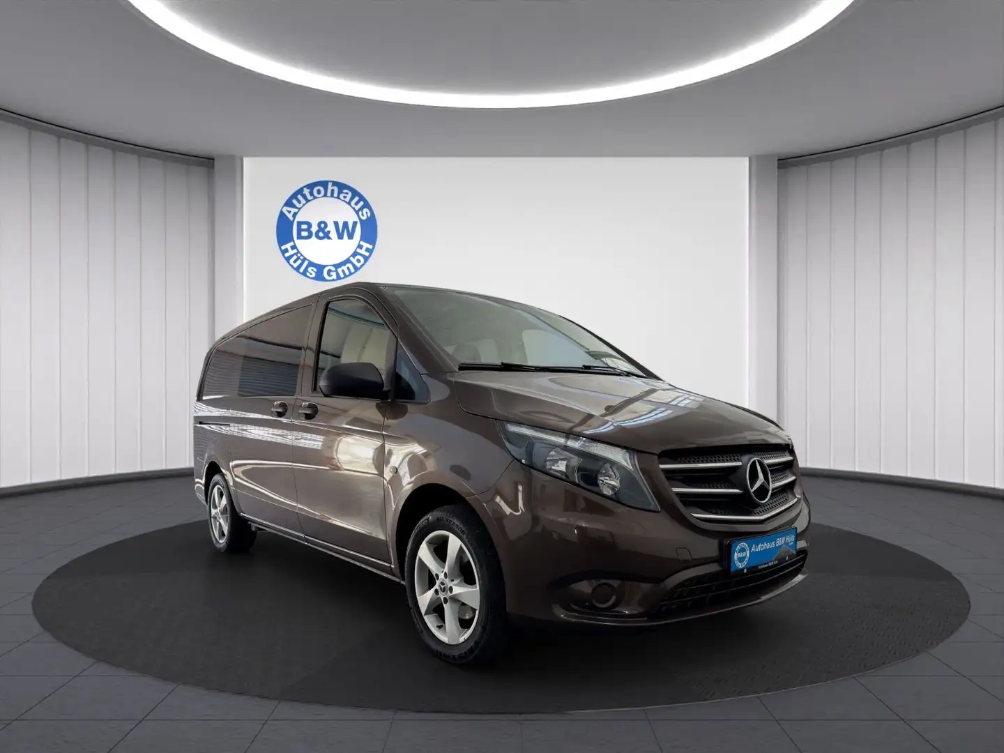 Mercedes-Benz Vito Mixto CDI/BT lang 1HA*LEDER*NAVI*AHK*MIXTO Brun - 1