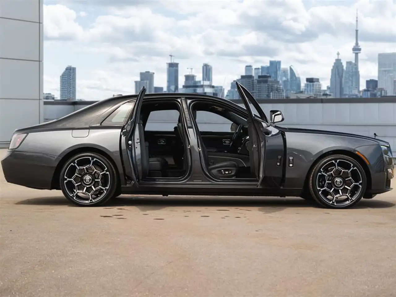 Rolls-Royce Ghost снимка Rolls-Royce Ghost