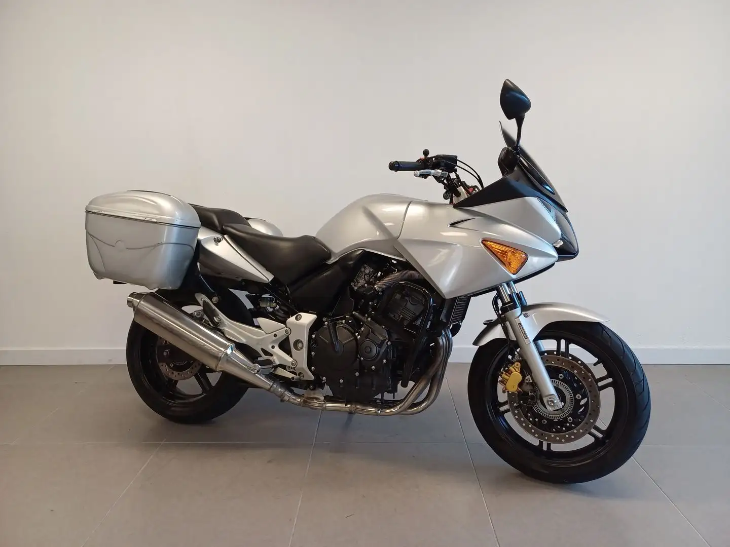 Honda CBF 600 S ABS Gris - 2