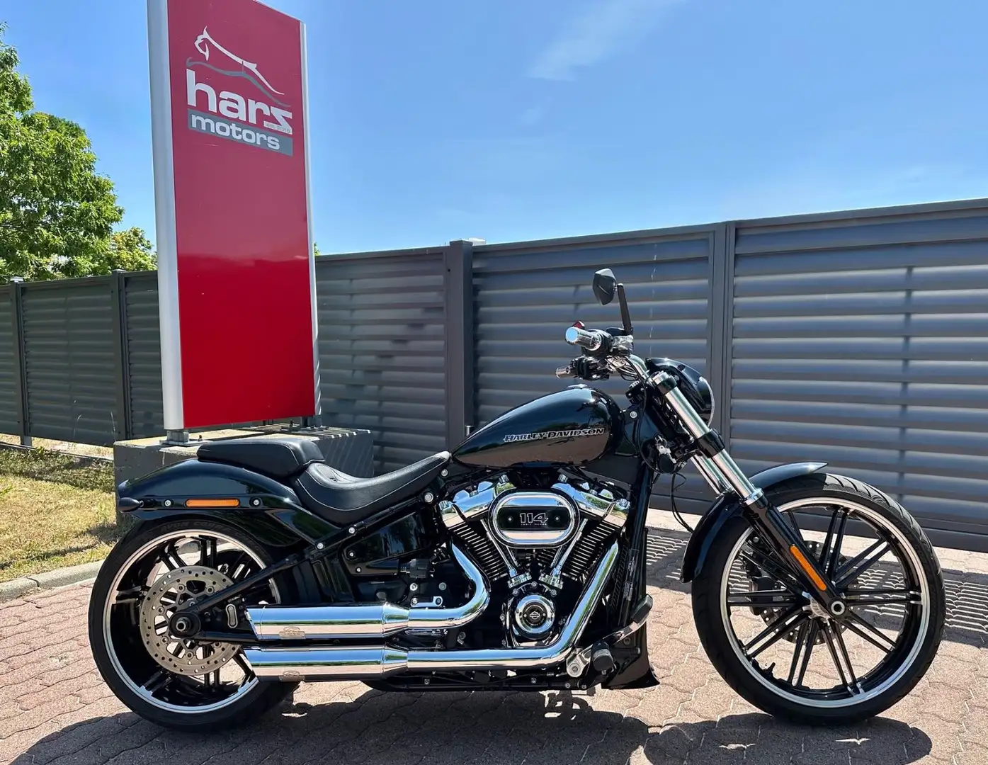 Harley-Davidson Softail Breakout 114 FXBRS Black*Jekill & Hyde Nero - 1