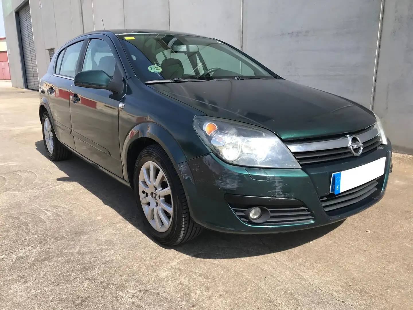 Opel Astra 1.6 16v Elegance - 1