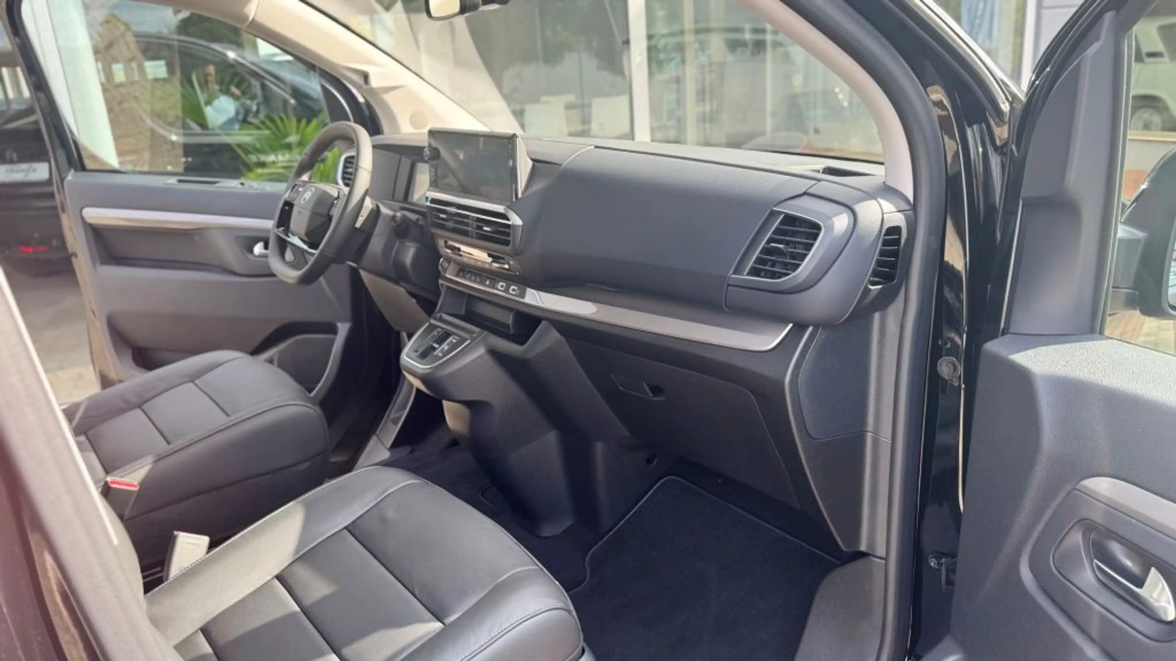 Citroen Spacetourer XL Diesel 180 Autm. Max*ACC*LED*AHK*NAVI*STHZG* — photo 8