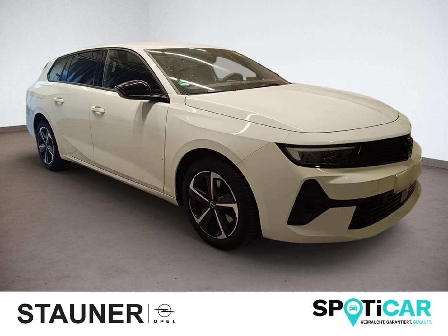 Opel Astra nuo 343 €/ mėn Benzinas 2025m. Kita Automatinė