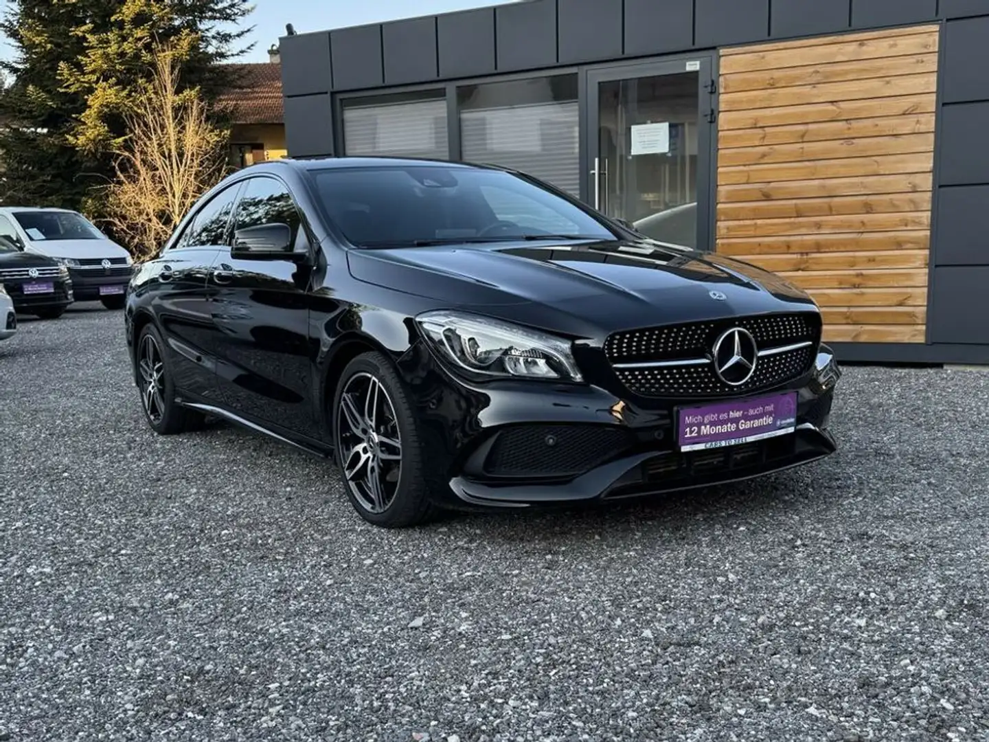 Mercedes-Benz CLA 200 d 4MATIC Aut. AMG-Line PANO/HARMAN-KARDON/LEDER Noir - 1