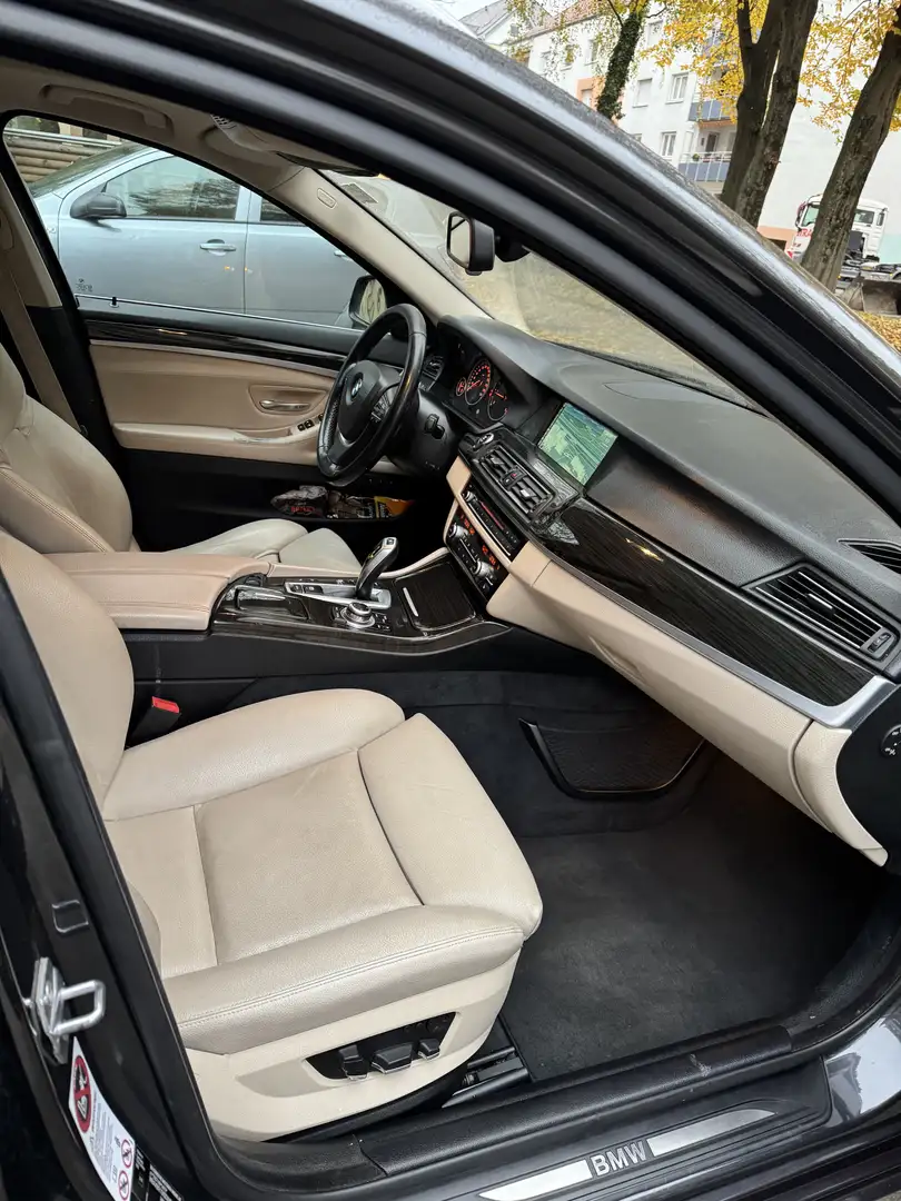 BMW 525 525d xDrive Touring Aut. - 1