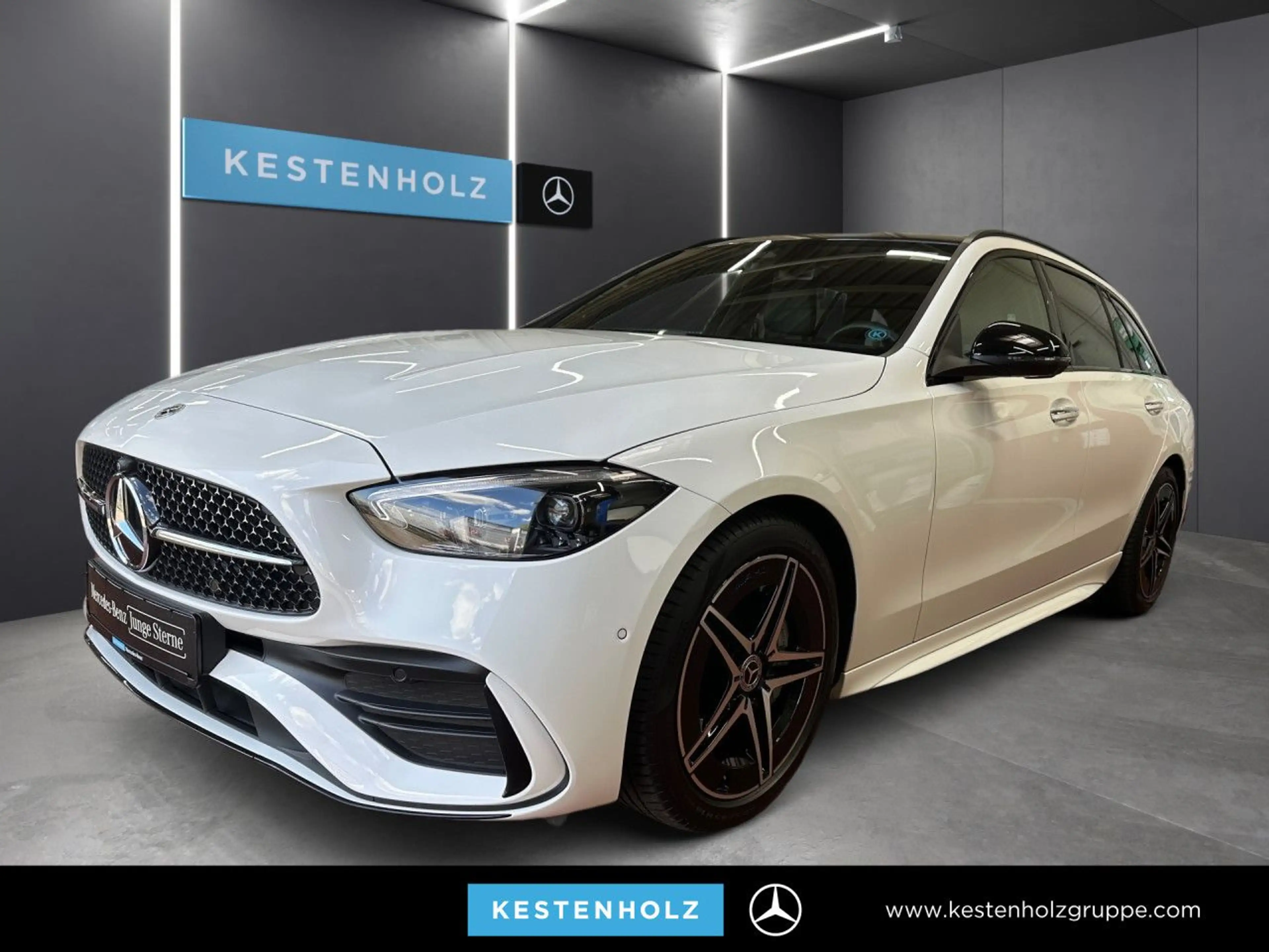 Mercedes-Benz C 200 T Edition AMG-Line Pano AHK Night Memory PTS