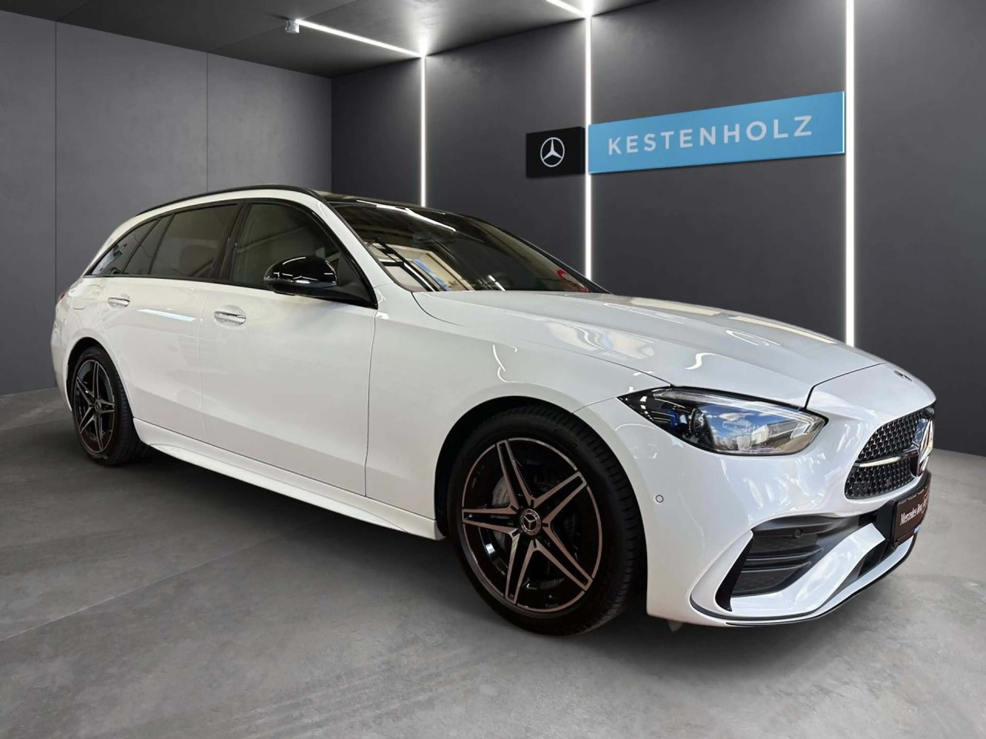 Mercedes-Benz C 200 T Edition AMG-Line Pano AHK Night Memory PTS — photo 3