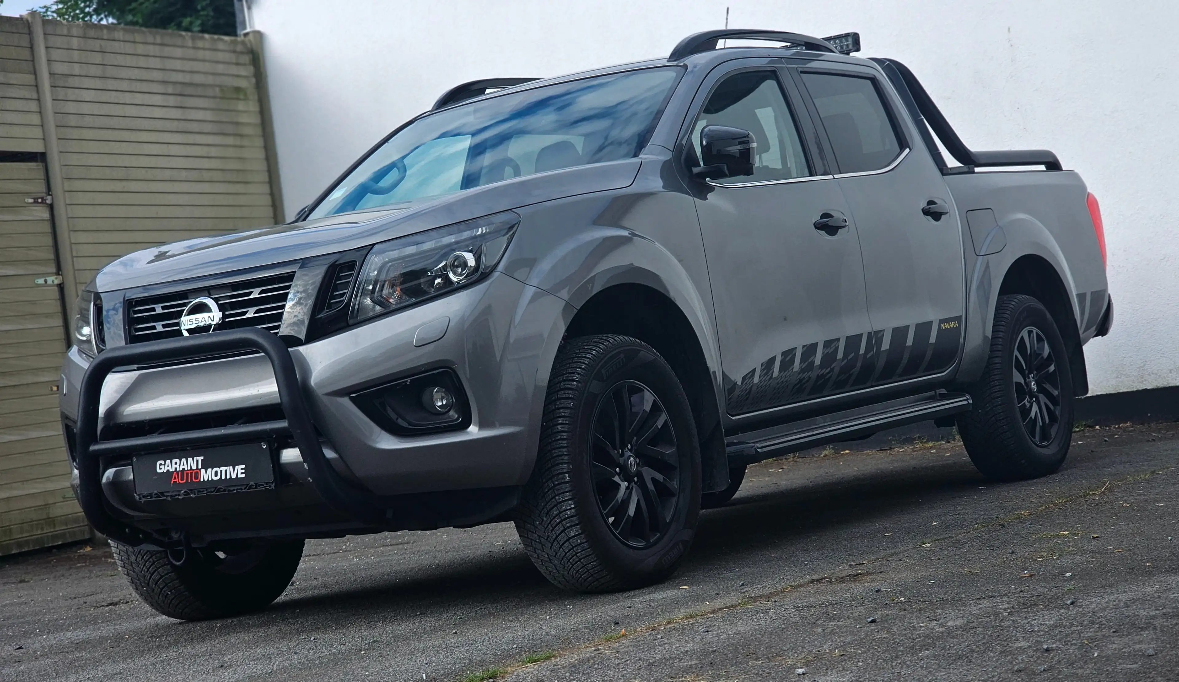 Nissan Navara Black Edition N-GUARD *23132 EX BTW / HTVA — photo 7