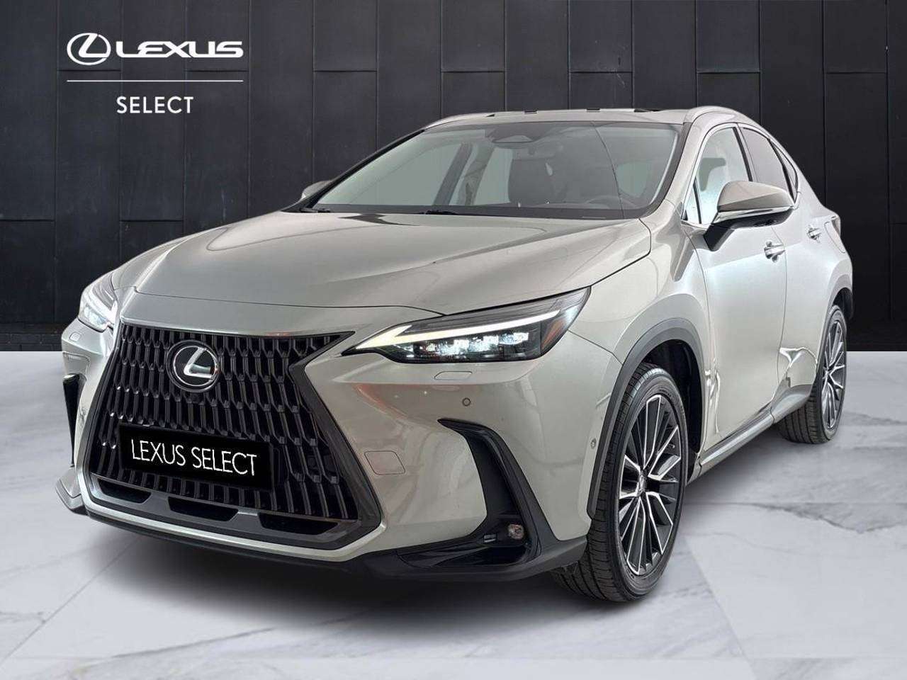 Lexus NX 450h+ NX II 2022 450h+ 2.5 phev Luxury 4wd 309cv e-cvt! PREZZO REALE