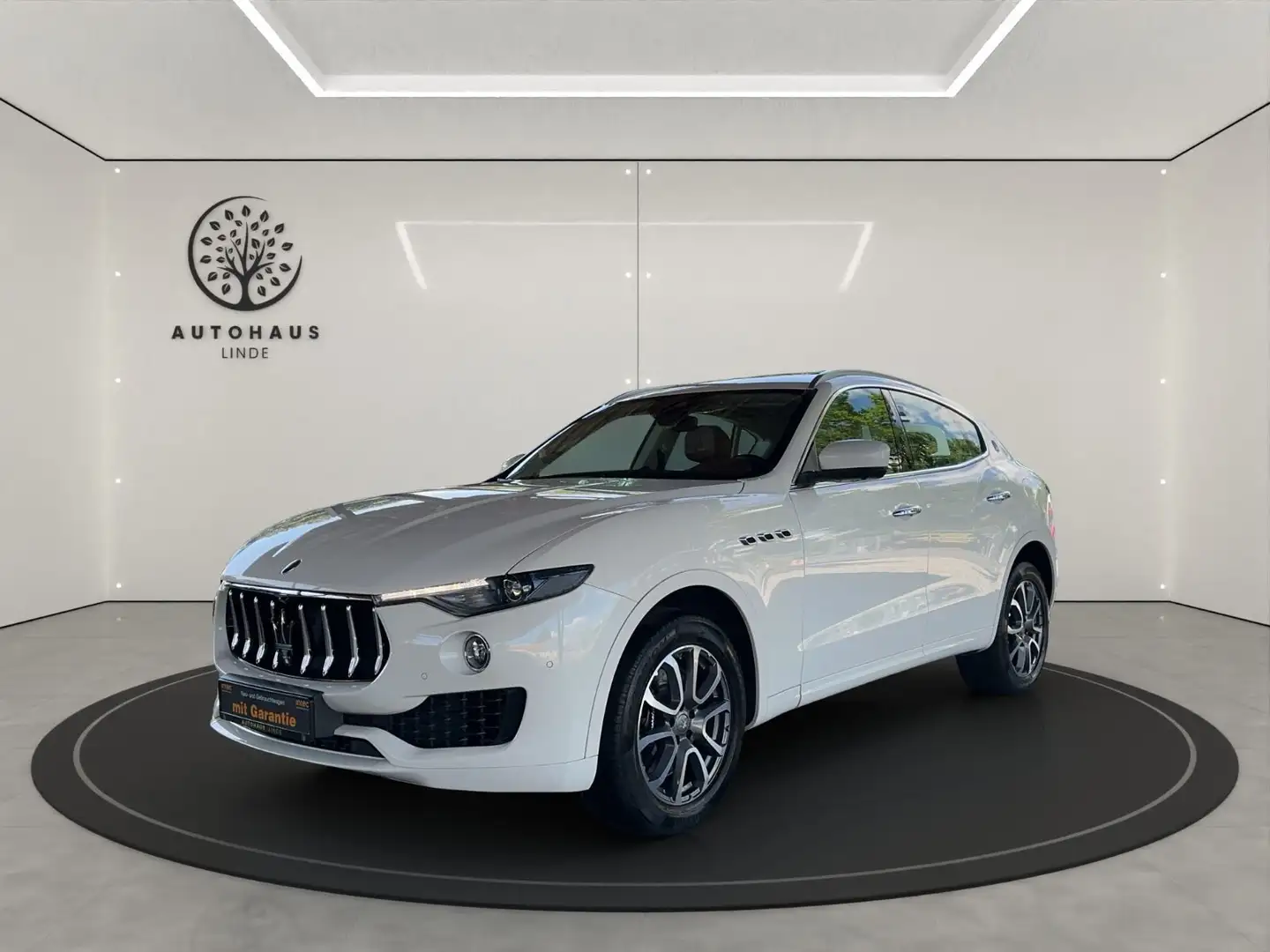 Maserati Levante S 3.0 / MEMORY / LED / PANORAMA / COGNAC Weiß - 1