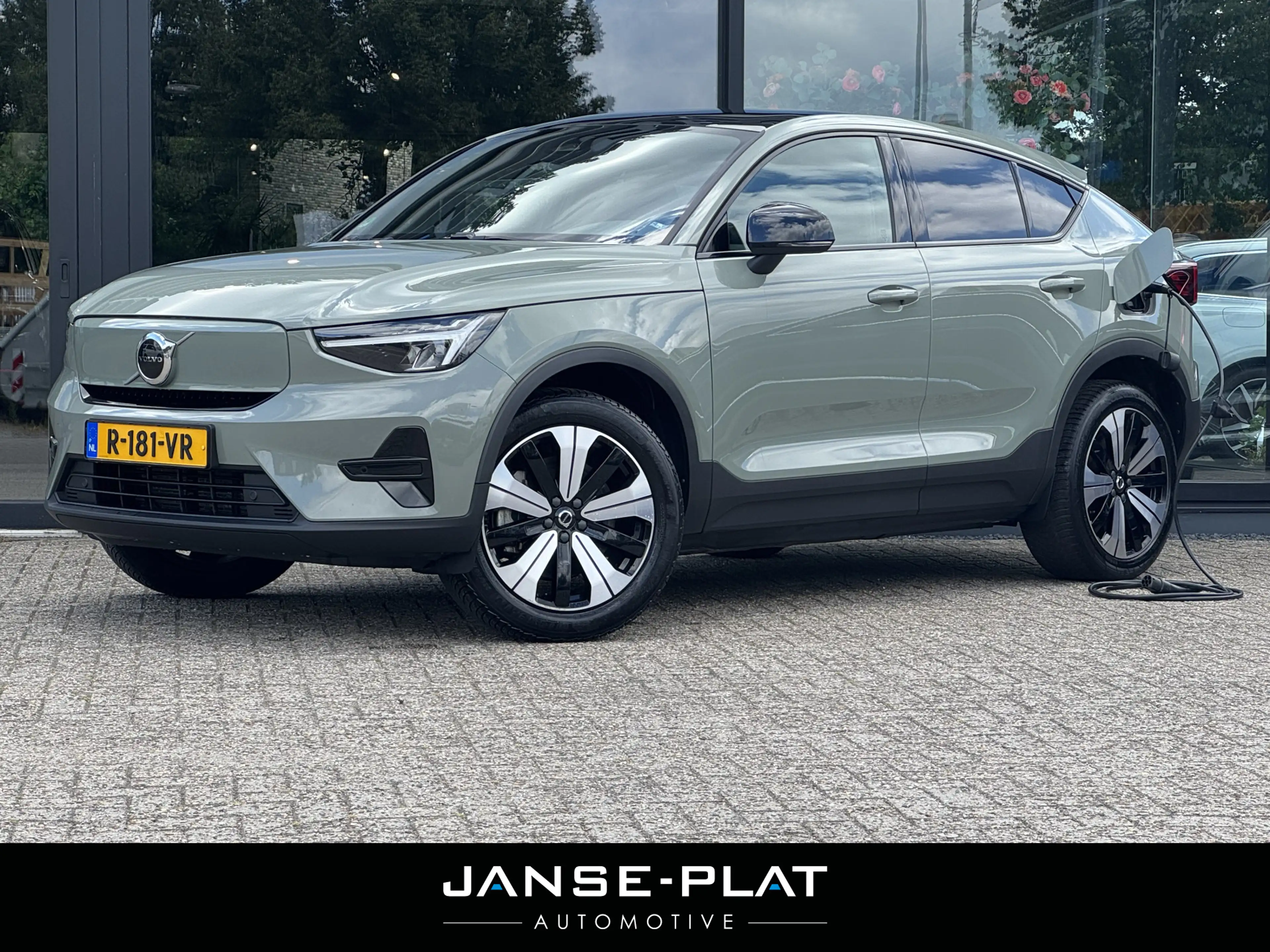 Volvo C40 Recharge Core 69 kWh SoH 96,2%