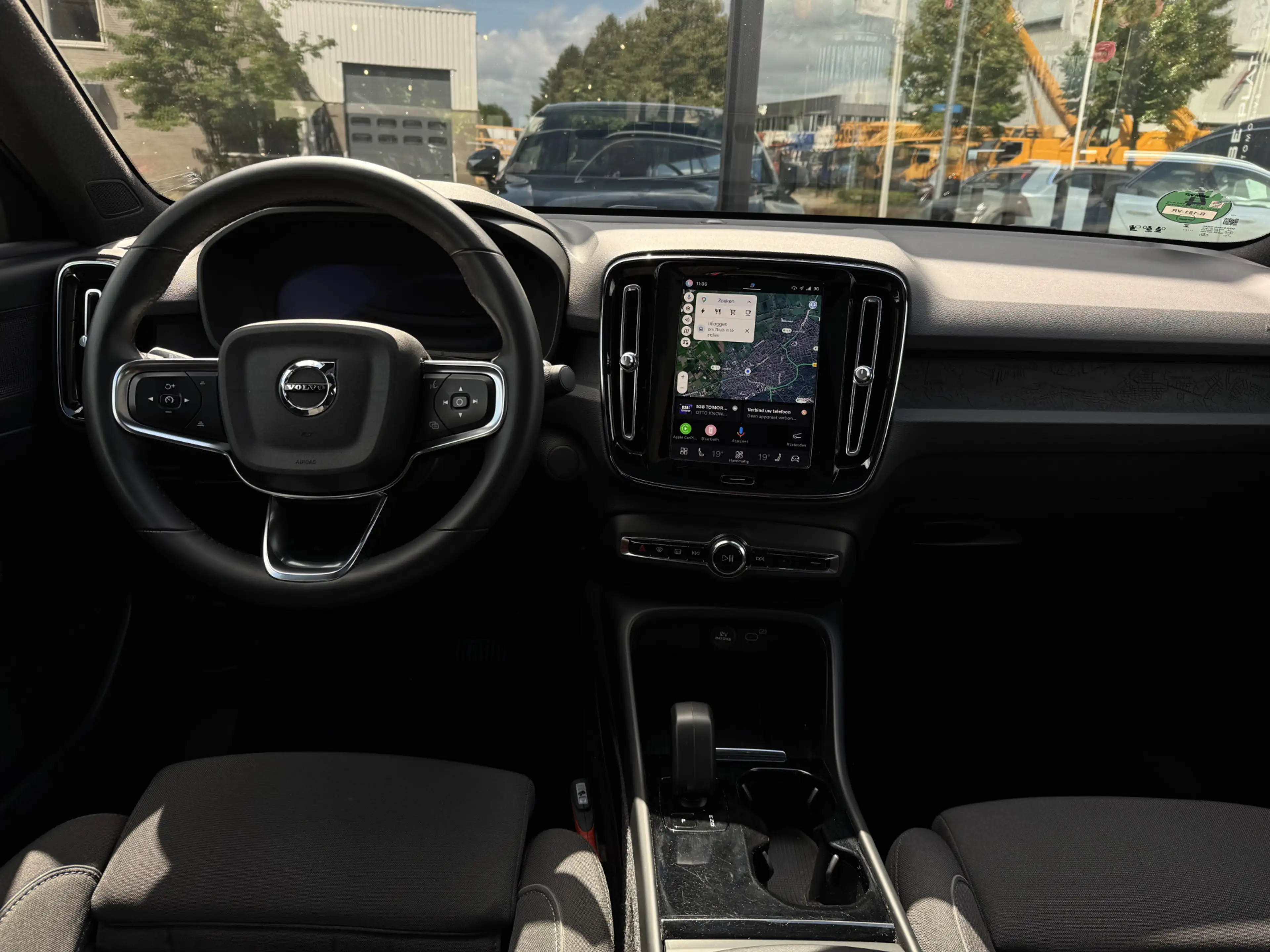Volvo C40 Recharge Core 69 kWh SoH 96,2% — photo 9