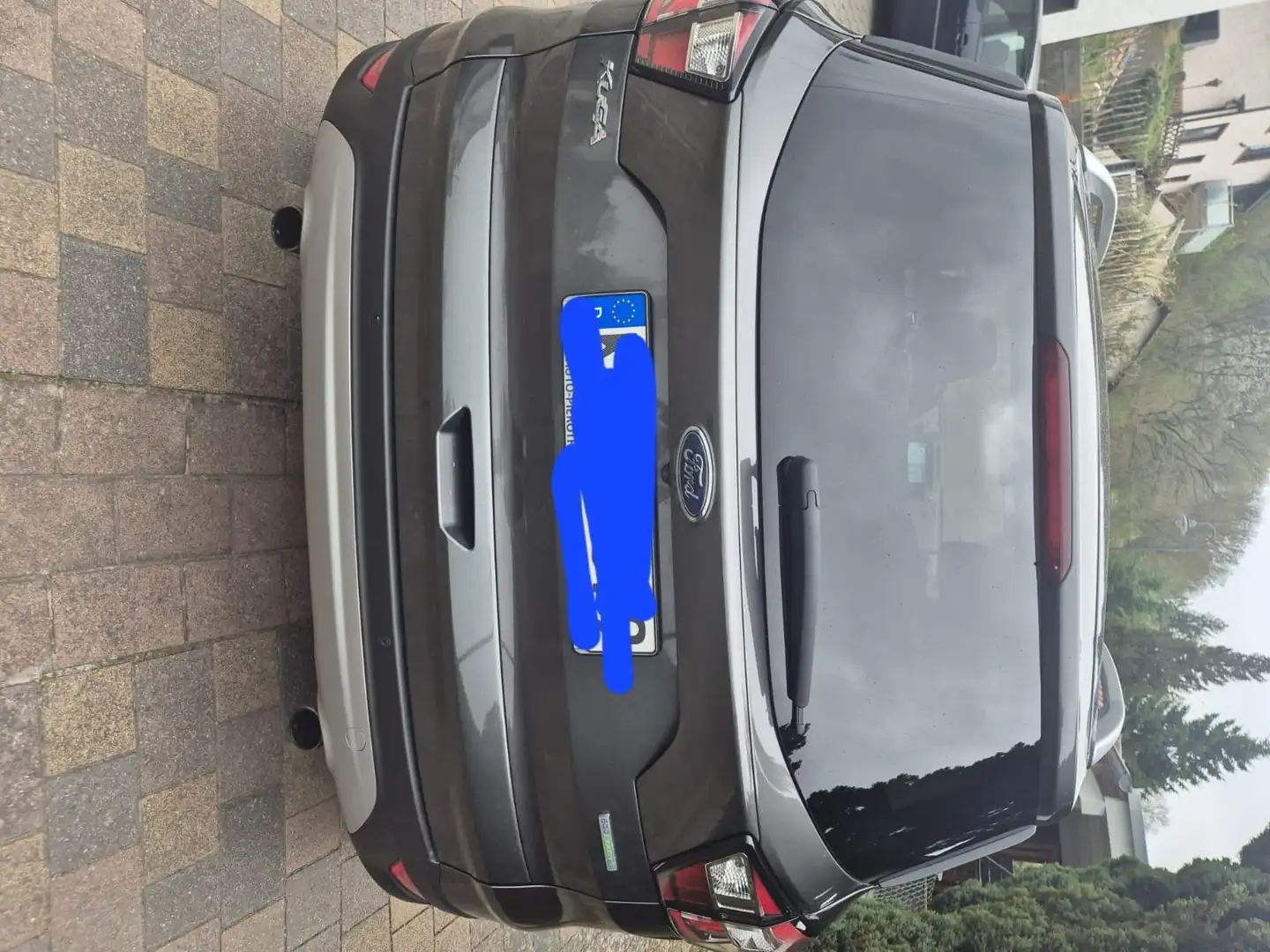 Ford Kuga 2.0 EcoBoost 4x4 Aut. Titanium Grau - 2