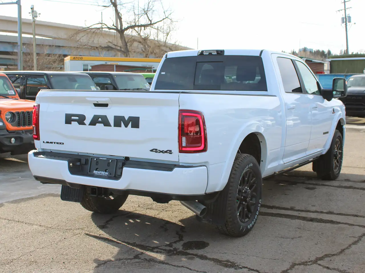 RAM 3500 снимка RAM 3500