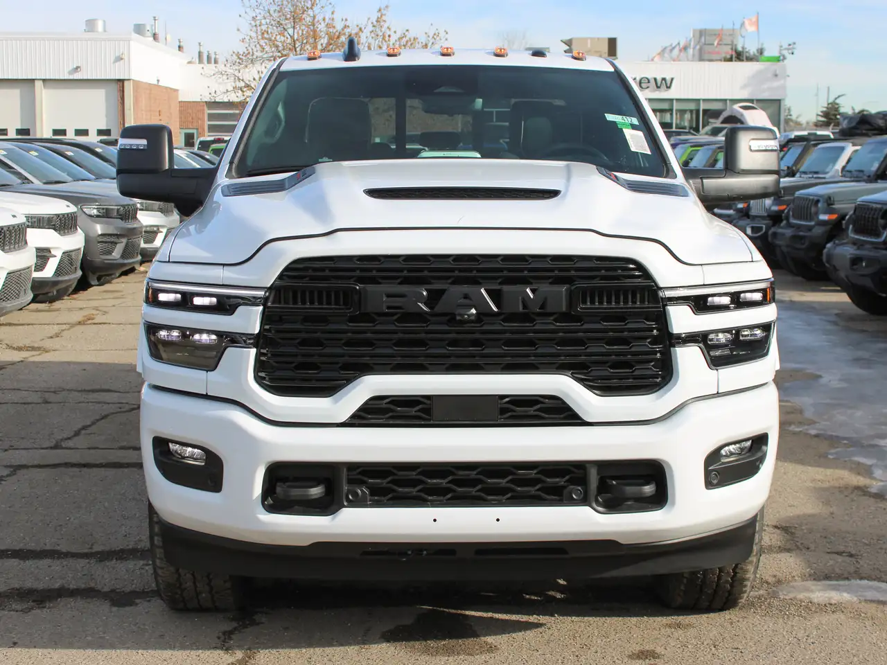 RAM 3500 снимка RAM 3500