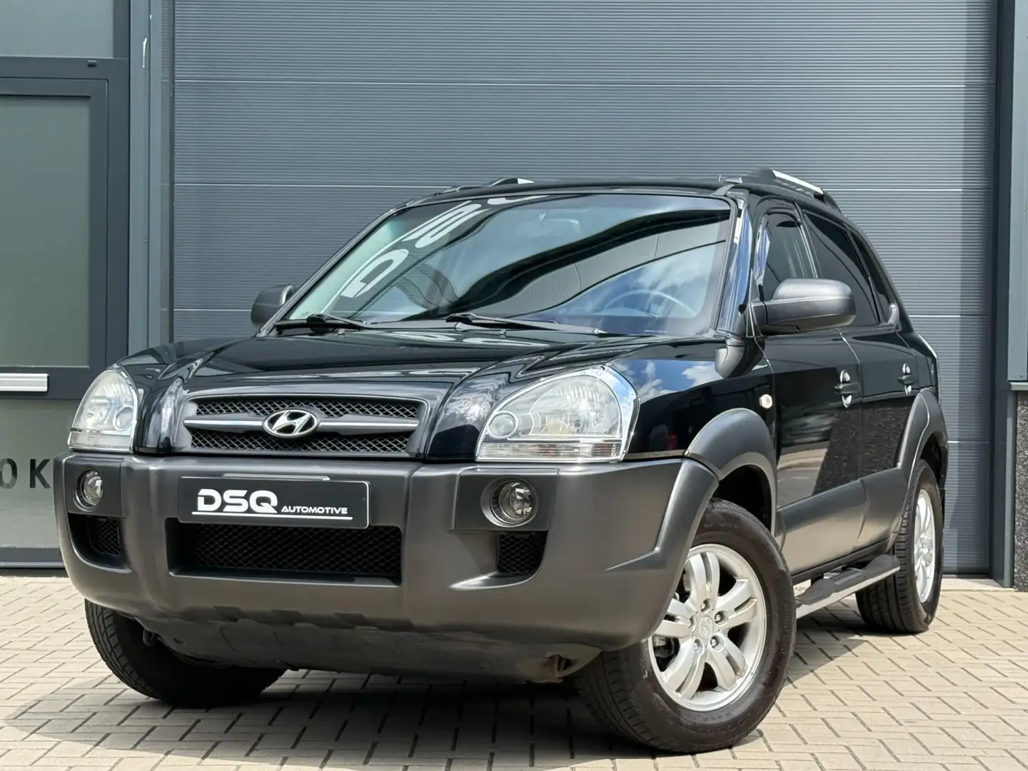 Hyundai TUCSON 2.0i Dynamic Noir - 1