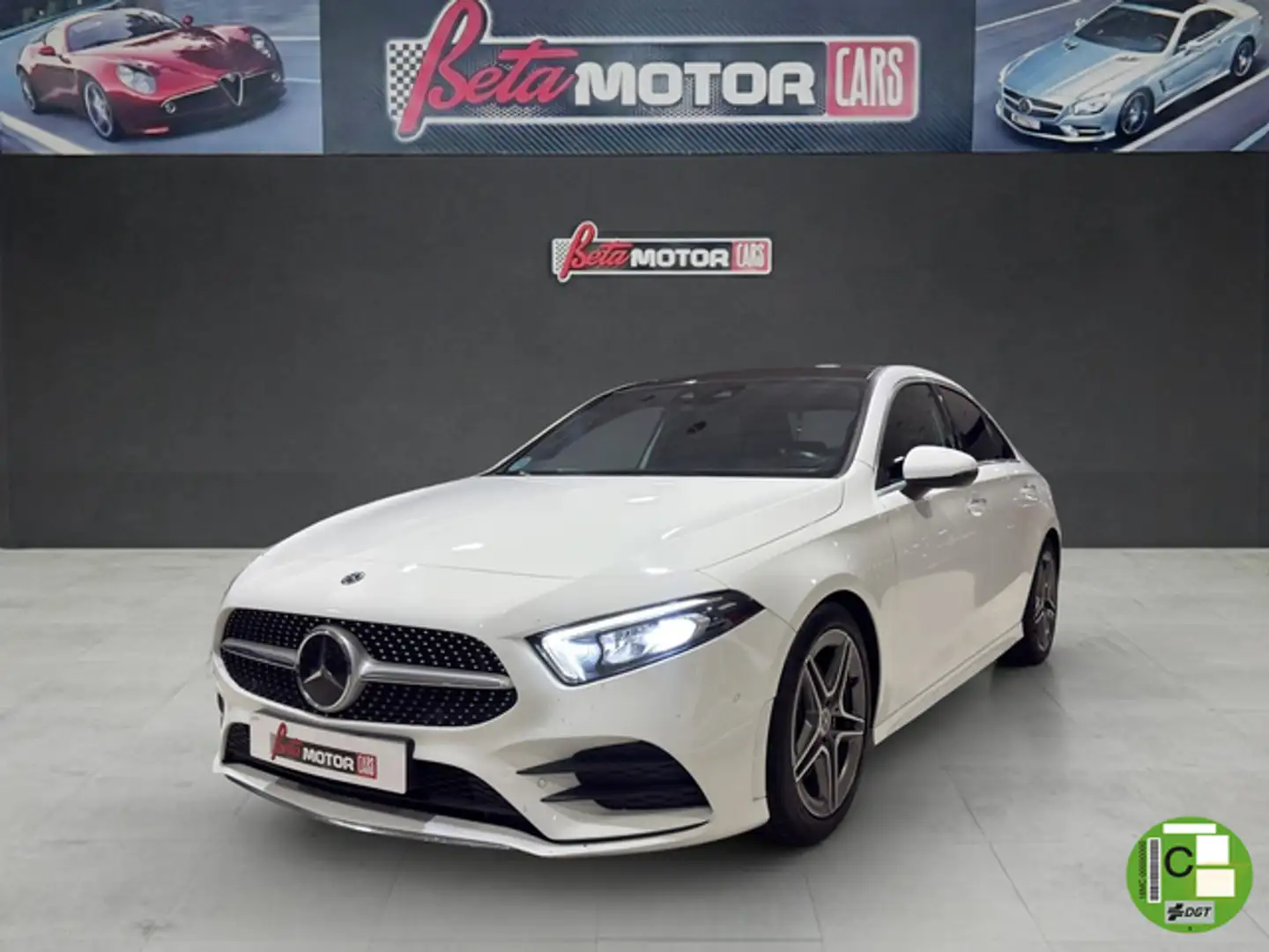 Mercedes-Benz A 220 Sedán 4Matic 7G-DCT Blanco - 1
