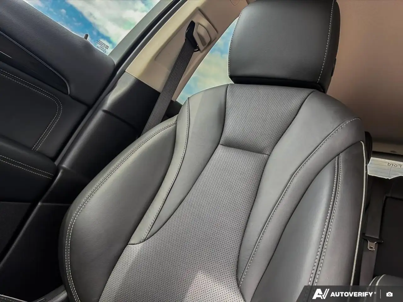 Buick Envision снимка Buick Envision