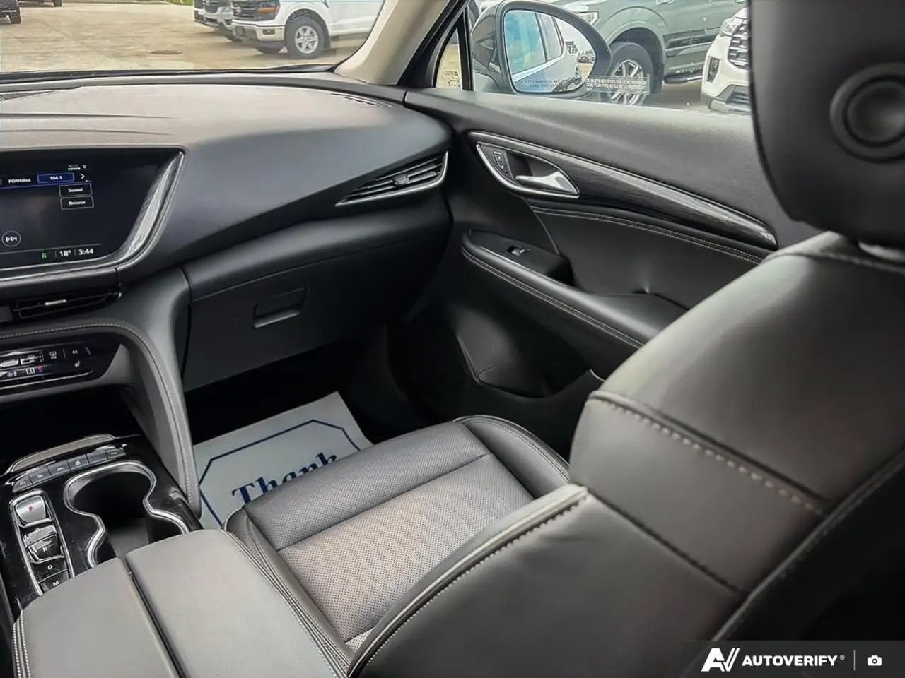 Buick Envision снимка Buick Envision