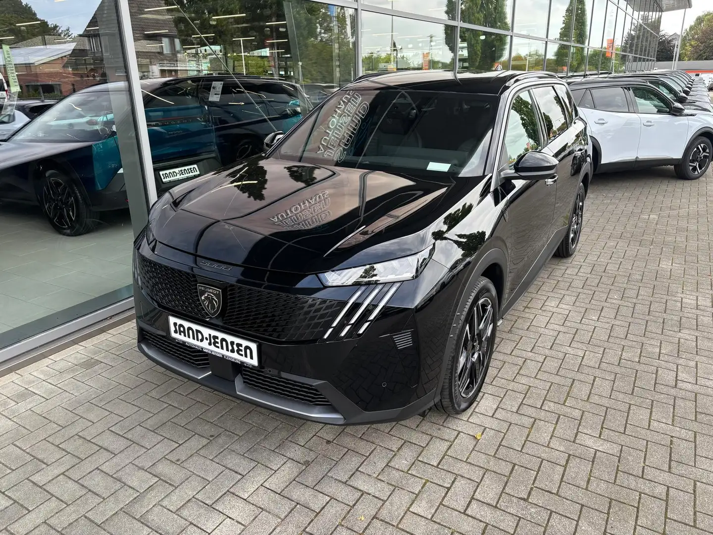 Peugeot 5008 GT 145 MHEV EAT 7-Sitz ACC Navi LED Kamera Negru - 2