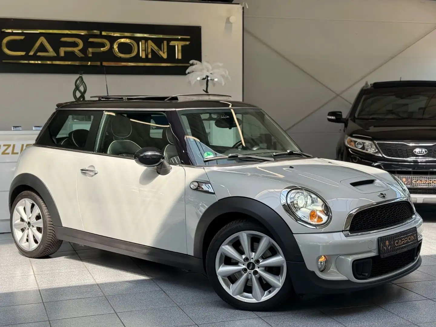 MINI Cooper S Mini Cooper S/Bi-Xenon/Leder/PANO/SHZ/ Silber - 2