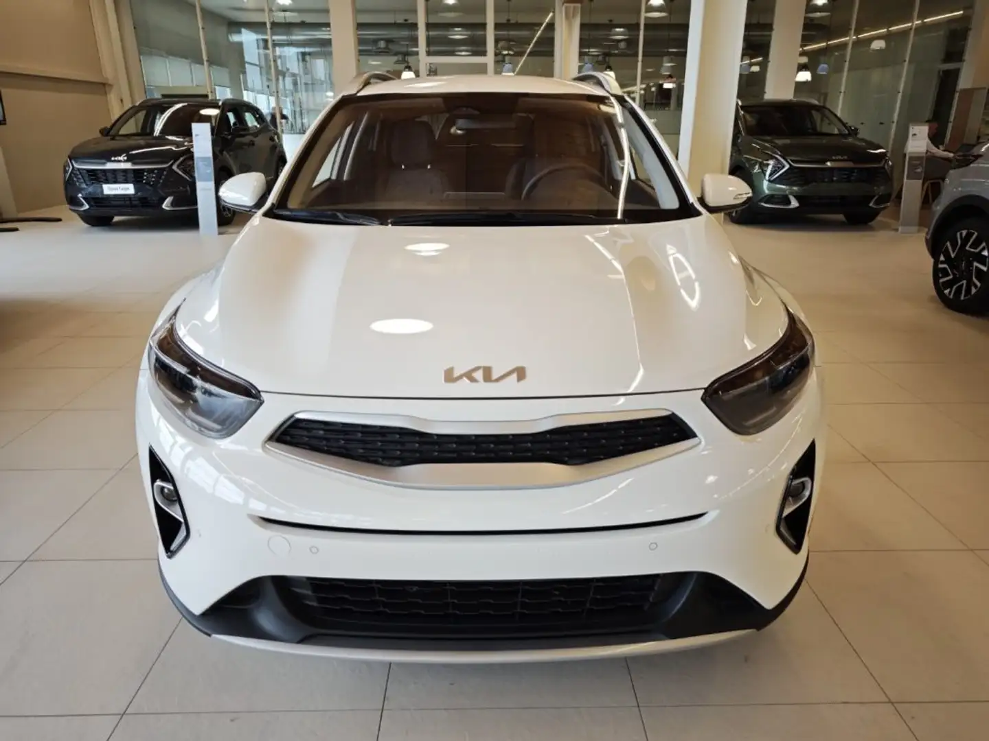 Kia Stonic 1.0 T-GDi 100 CV MHEV MT Style SE - IN ARRIVO Blanc - 2