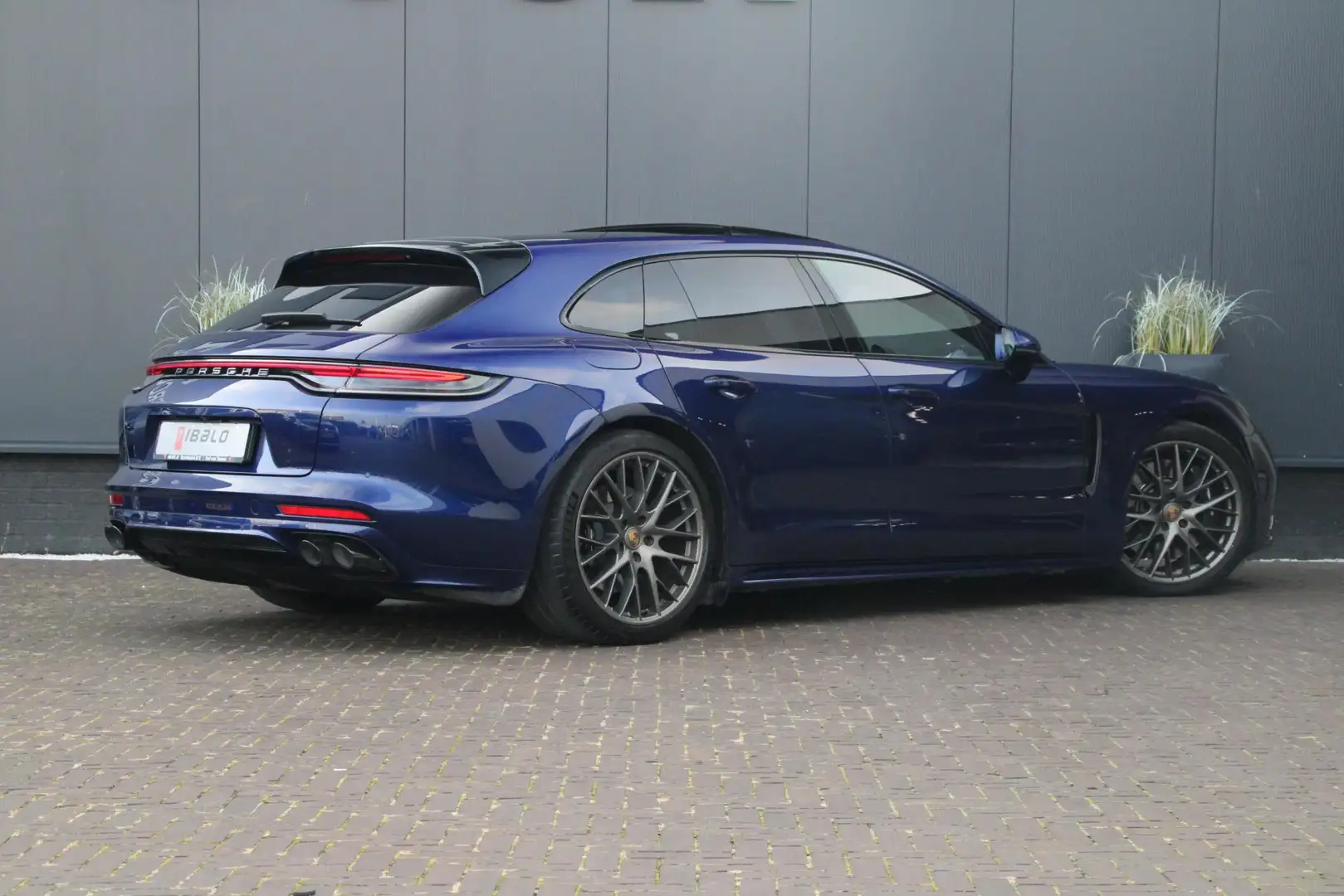 Porsche Panamera ST 4S E-Hybrid | PDCC | Achteras sturing | 560pk | Blau - 2