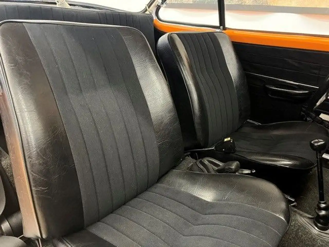 Volkswagen Karmann Ghia 1800 ccm mit Sportauspuff + Weber, foto 9