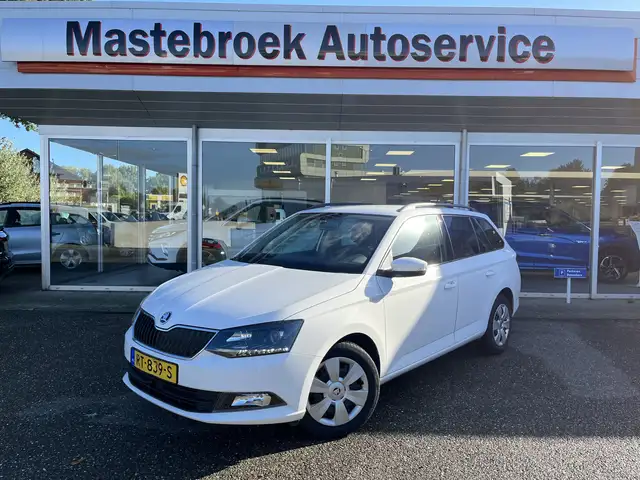 Skoda Fabia Combi 1.0 TSI Ambition Navigatie/Airco Staat in Ha
