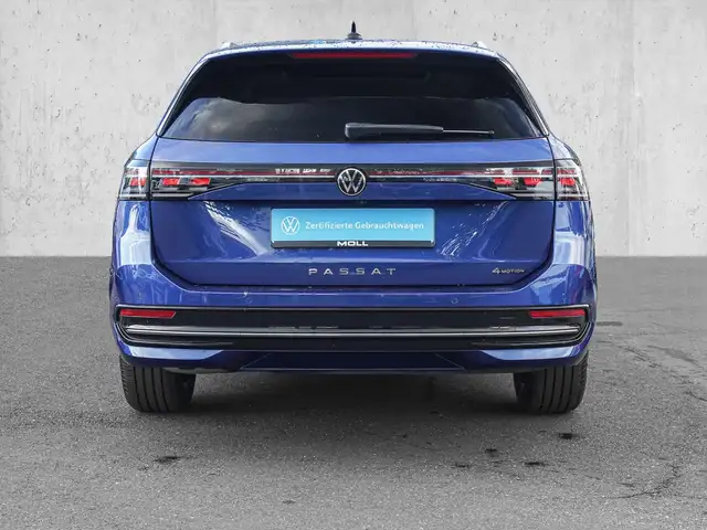 Volkswagen Passat view 6