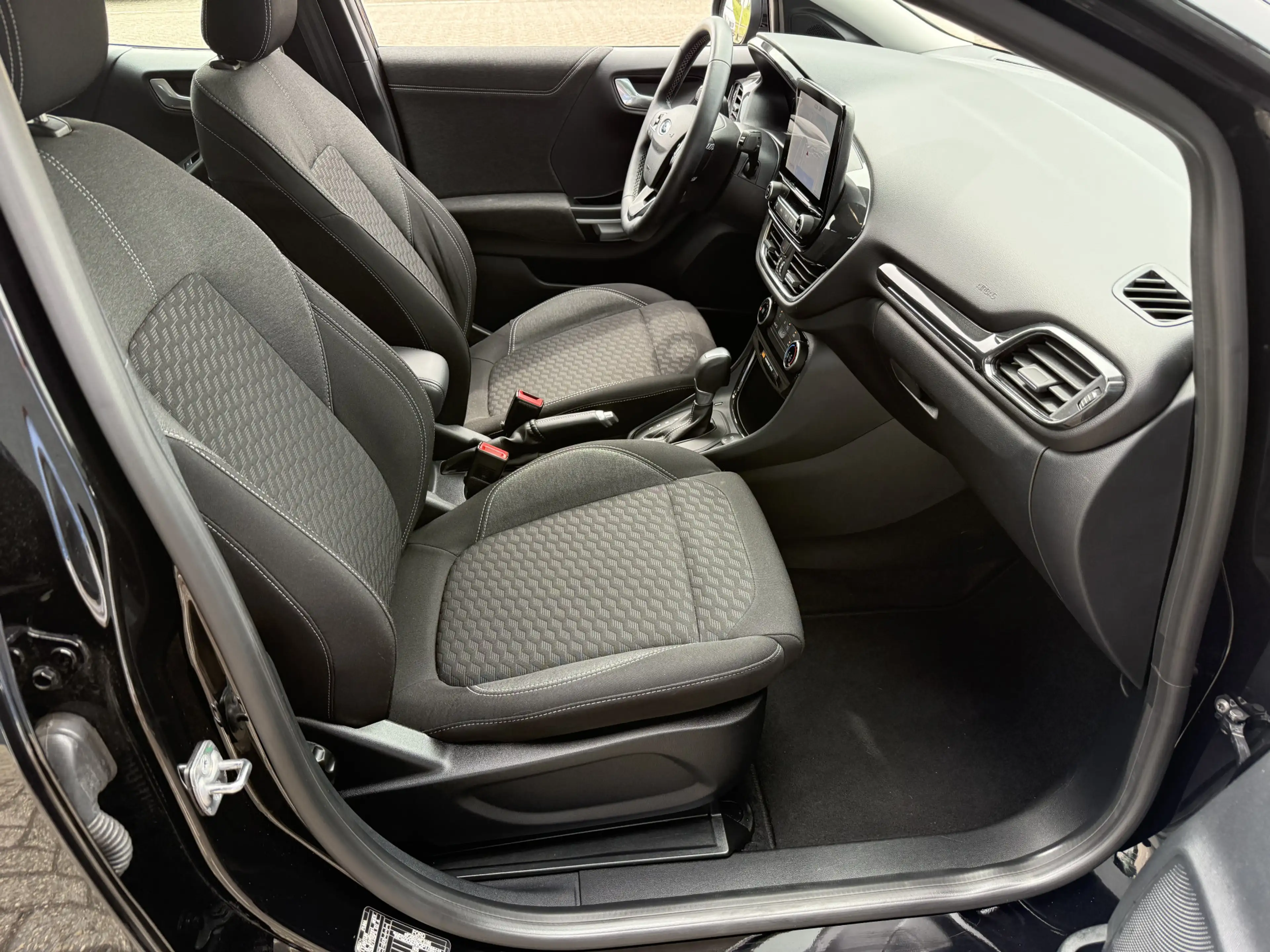 Ford Puma 1.0 EcoBoost Hybrid Navi Pdc El.Klep — photo 18