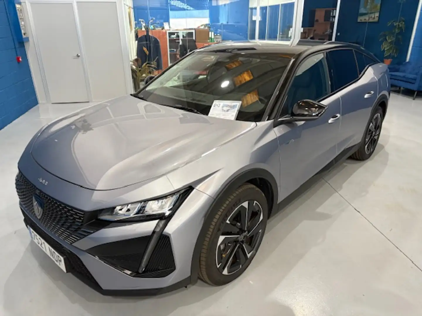 Peugeot 408 Hybrid 180 Allure Pack e-EAT8 Gris - 1