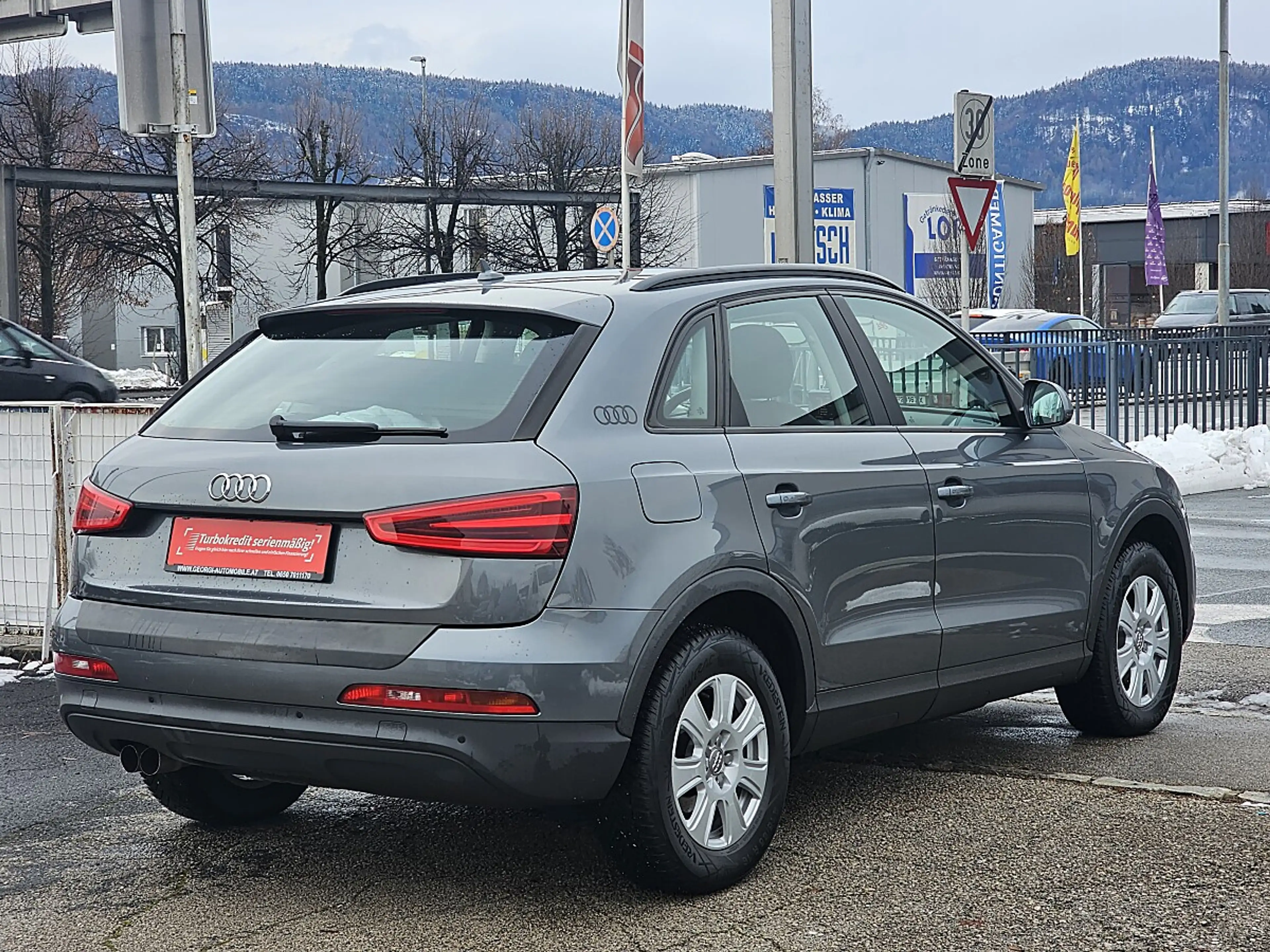 Audi Q3 2,0 TDI DPF Sport 1-Hand Pickerl+Service-OK Seh... — photo 10
