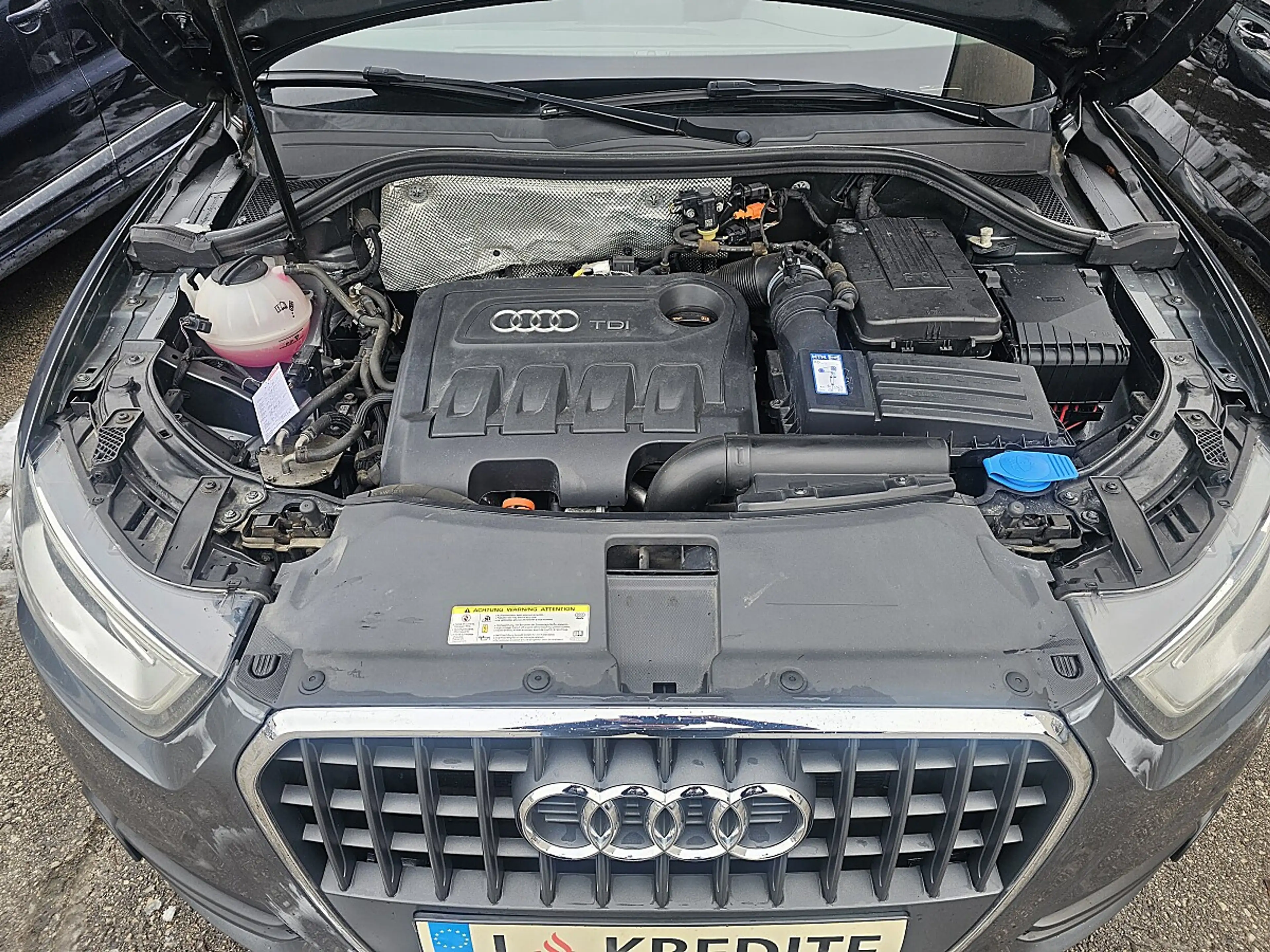 Audi Q3 2,0 TDI DPF Sport 1-Hand Pickerl+Service-OK Seh... — photo 13