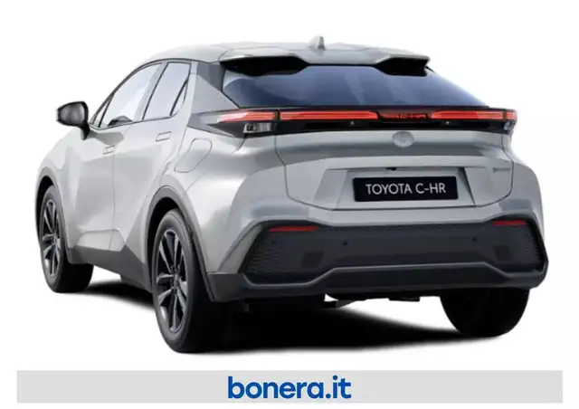 Toyota C-HR view 4