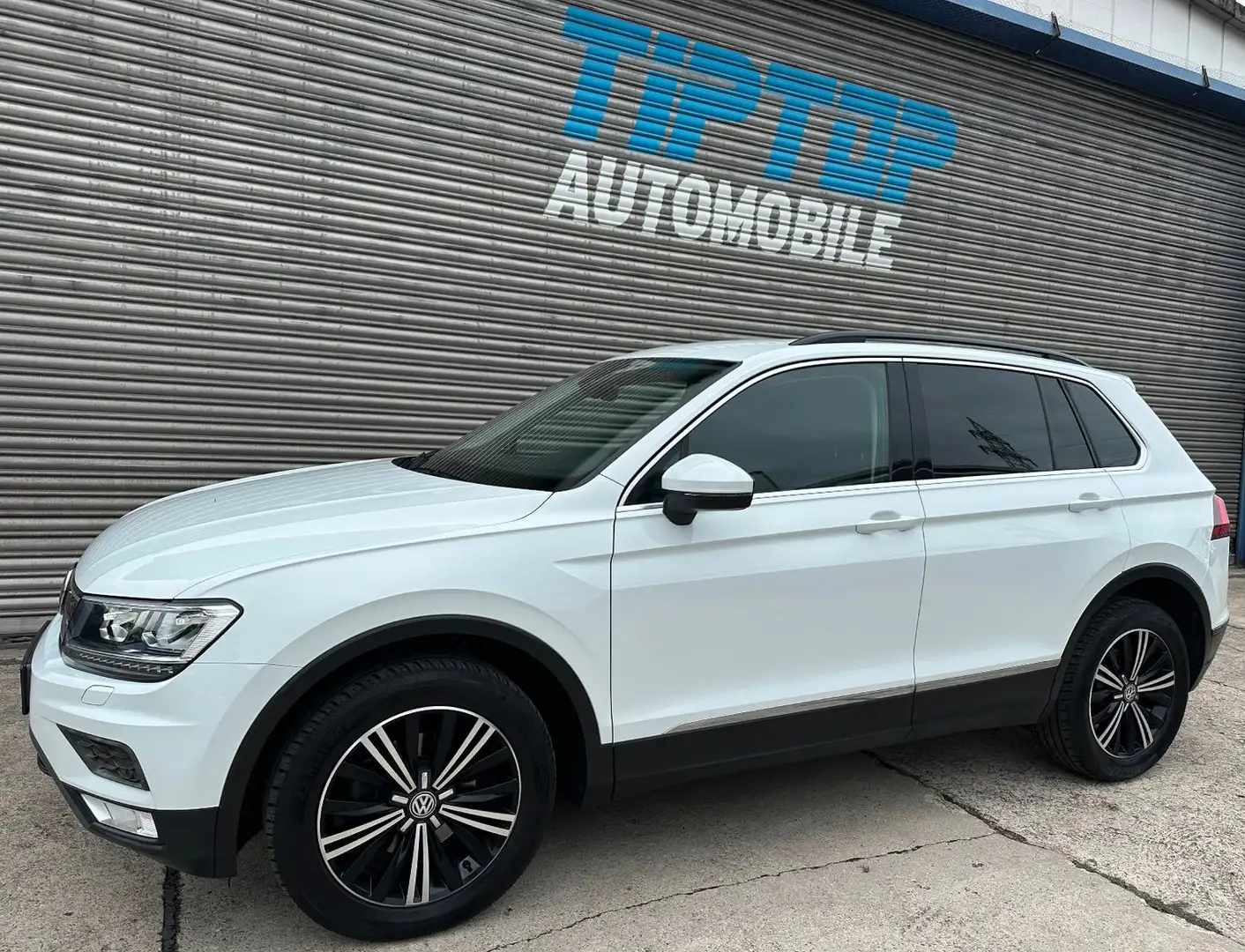 Volkswagen Tiguan Comf BMT 4Motion*LED*AHK*KAMERA*ACC* Weiß - 1