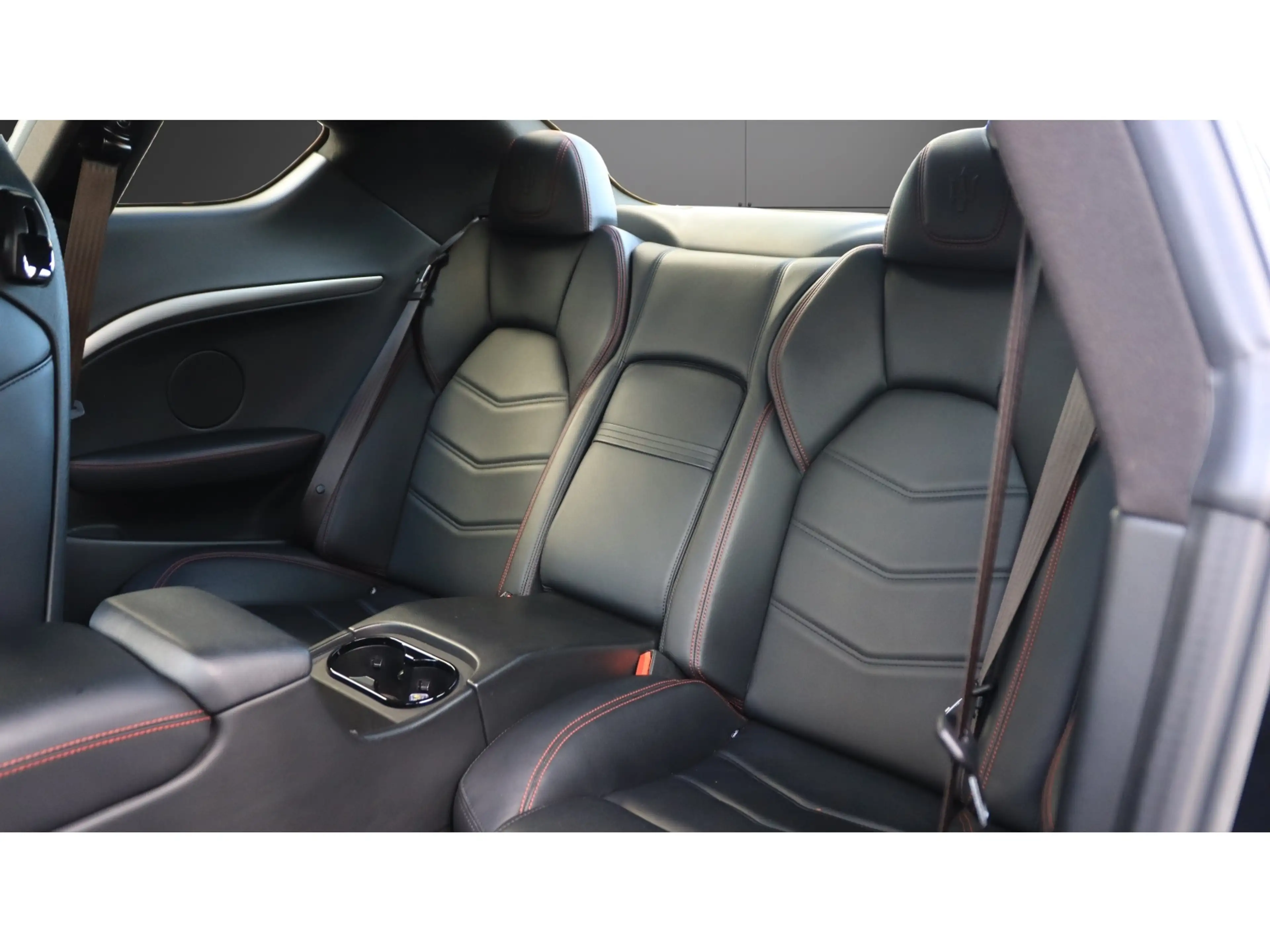 Maserati GranTurismo Sport — photo 9