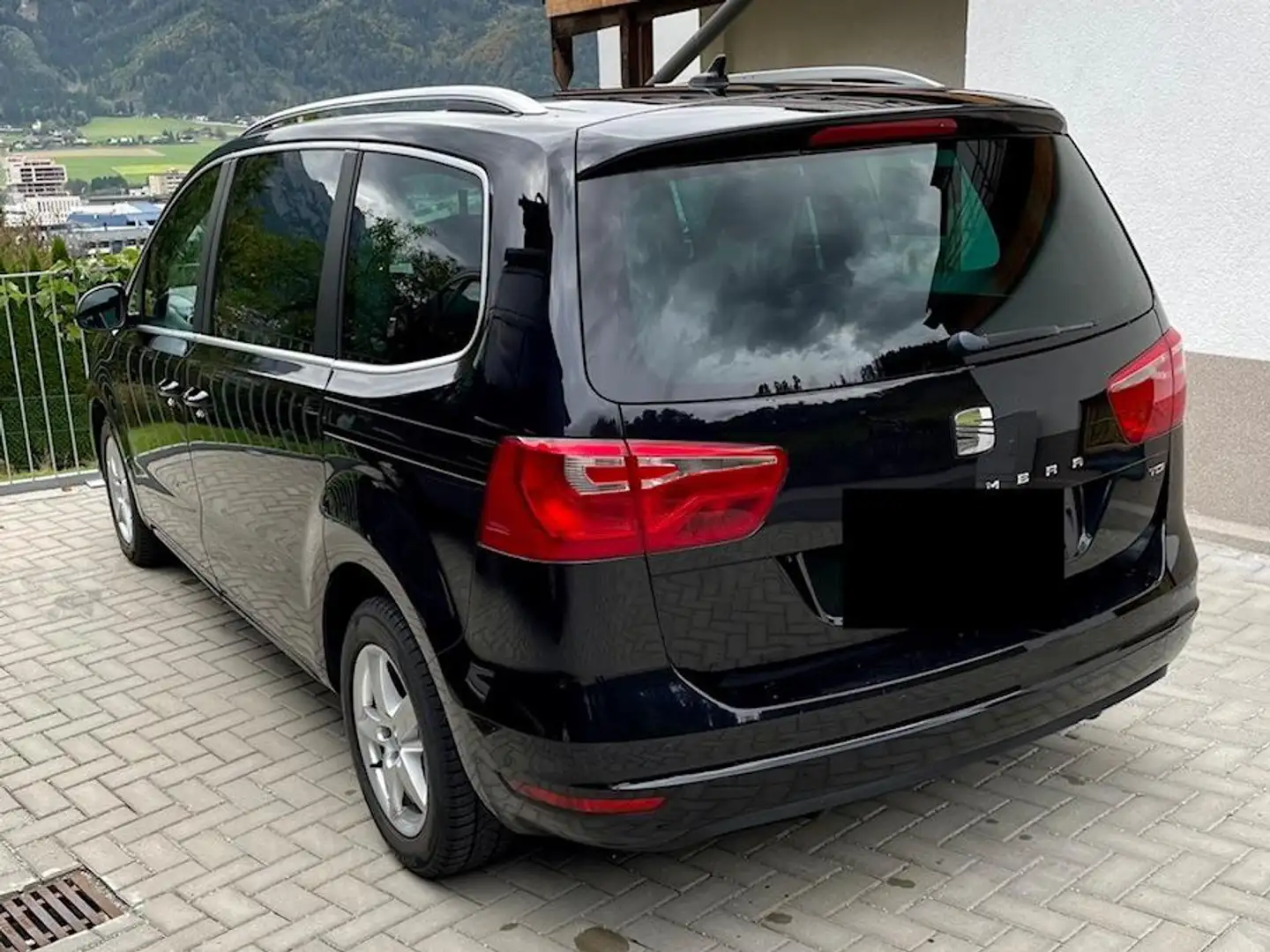 SEAT Alhambra Alhambra Business 2,0 TDI CR DSG Business Schwarz - 2